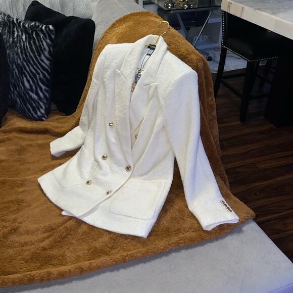 Express Wool-Blend Double Breasted Novelty Button Blazer in Ivory & Gold - Picture 11 of 17